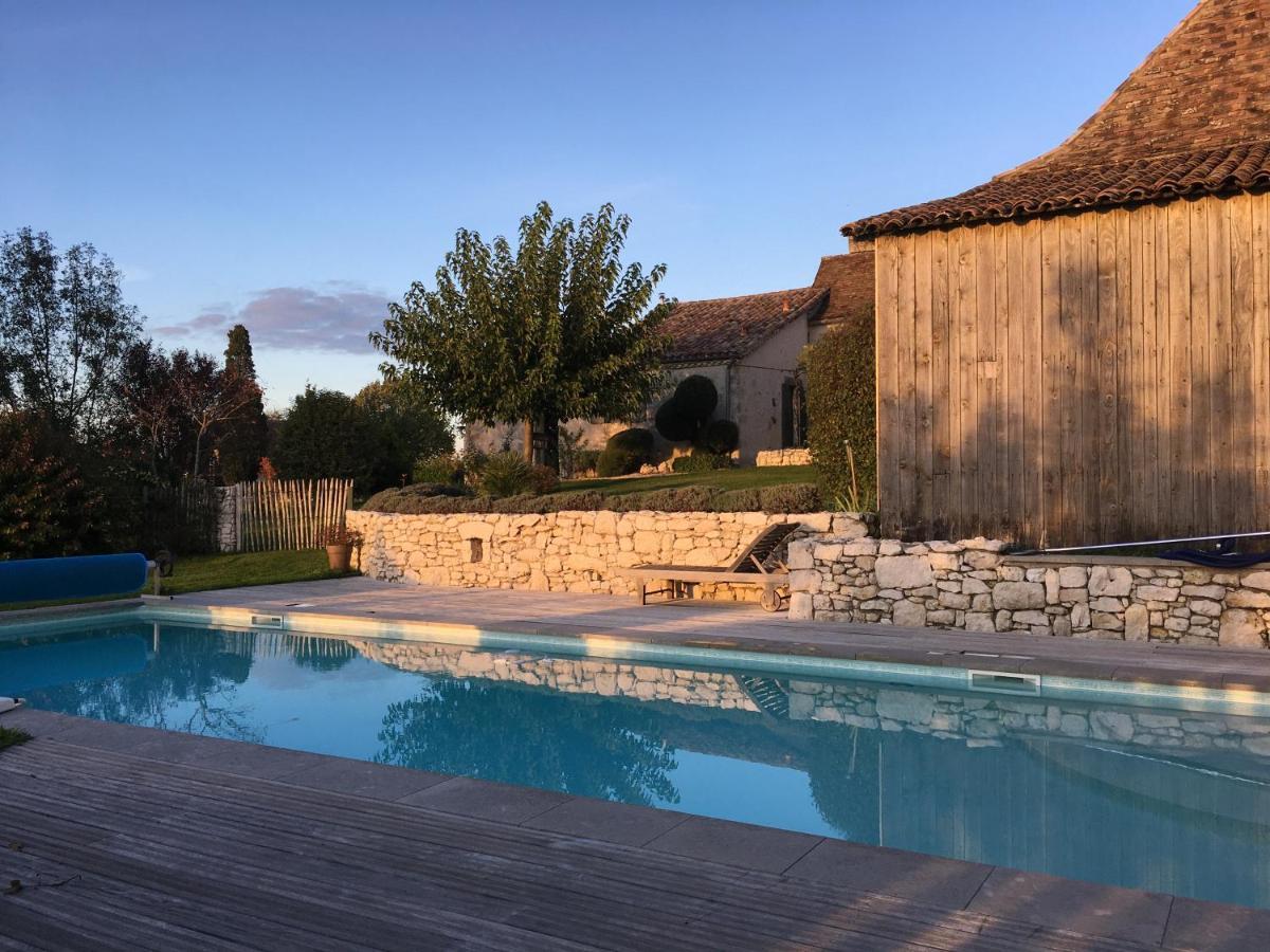 La Ferme Buissonniere Acomodação com café da manhã Bardou Exterior foto
