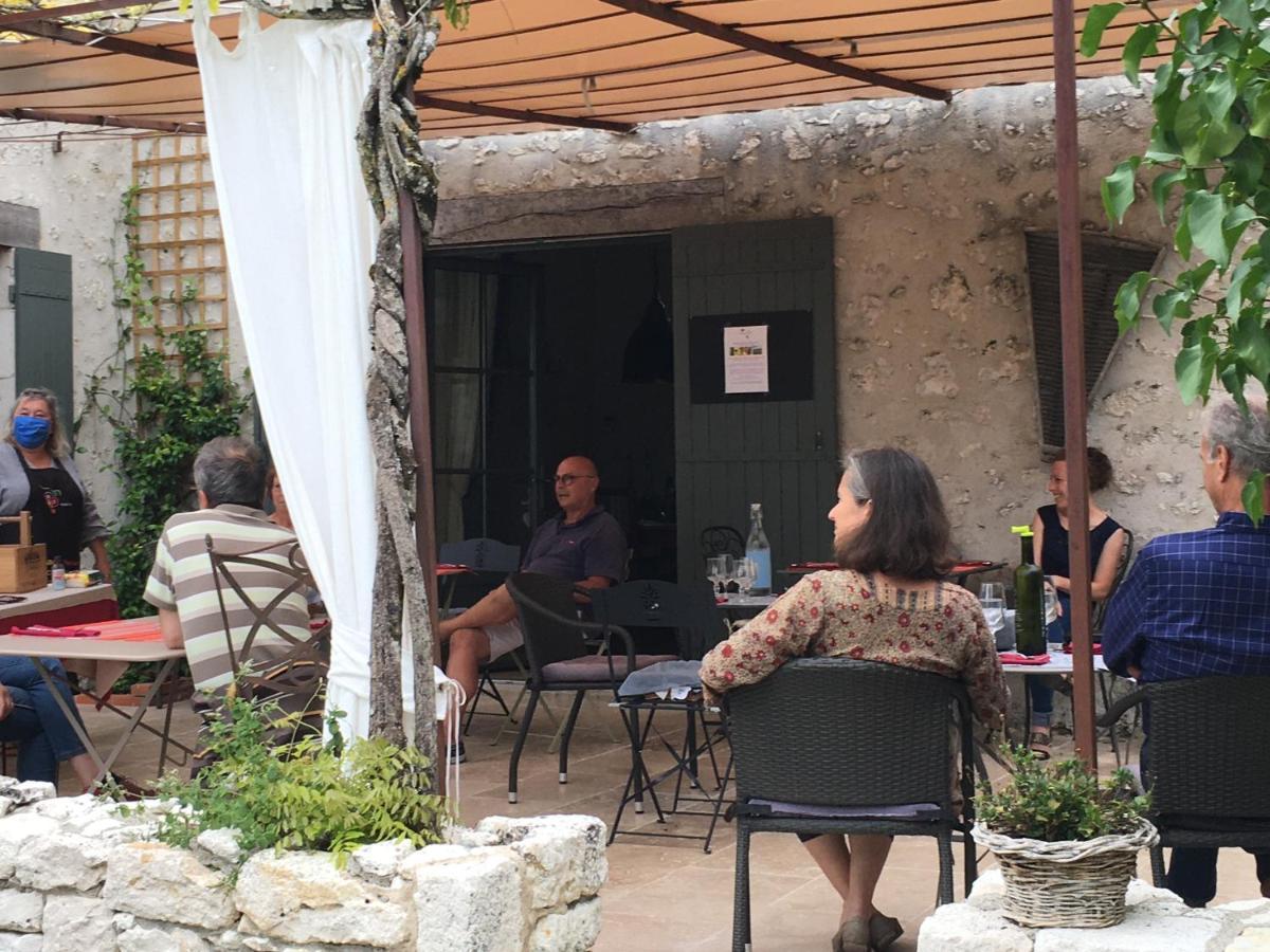 La Ferme Buissonniere Acomodação com café da manhã Bardou Exterior foto