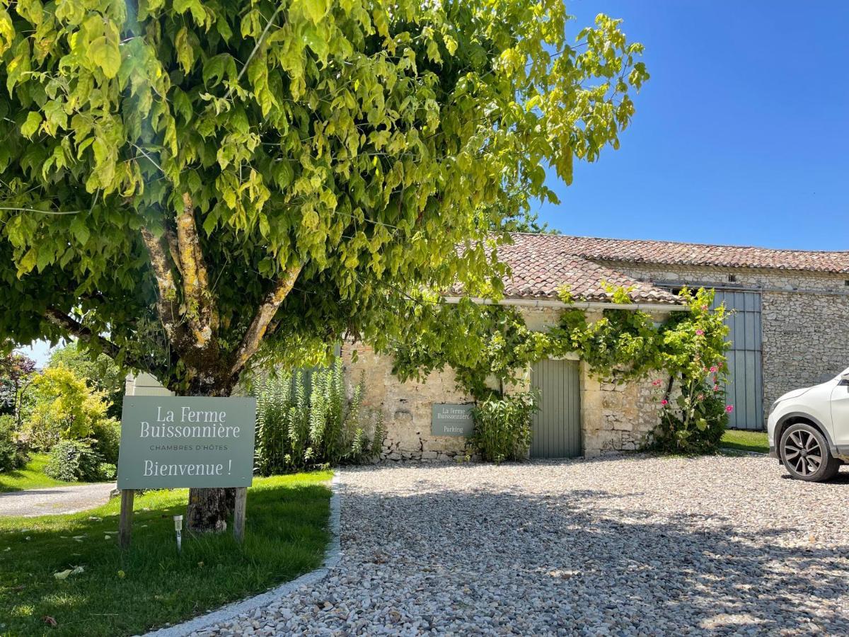 La Ferme Buissonniere Acomodação com café da manhã Bardou Exterior foto